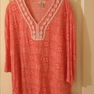 Susan Bristol tunic top